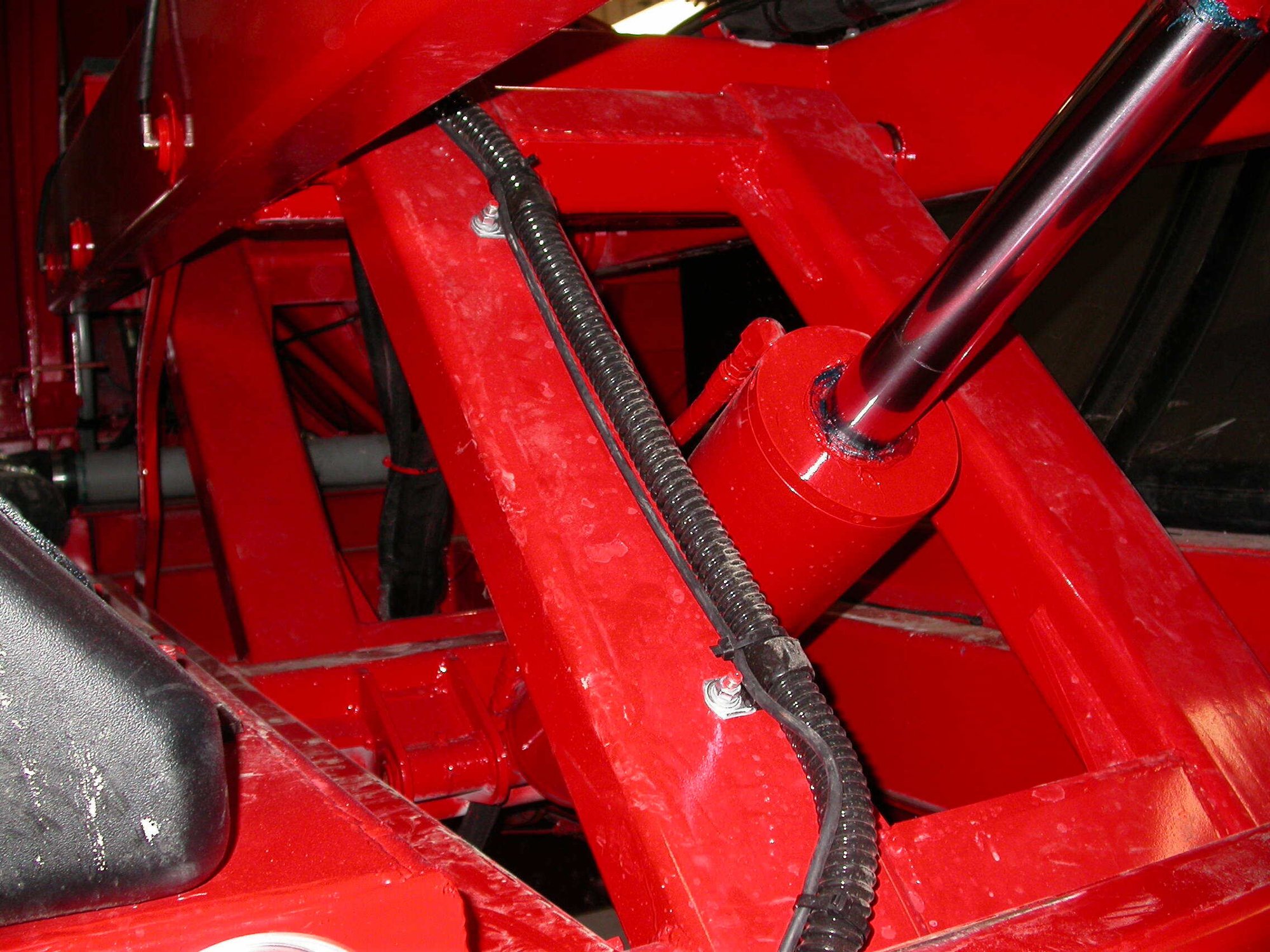 Hi-Dump-Frame