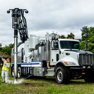 Air vs Hydro Excavation | Vac-Con Vacuum Trucks
